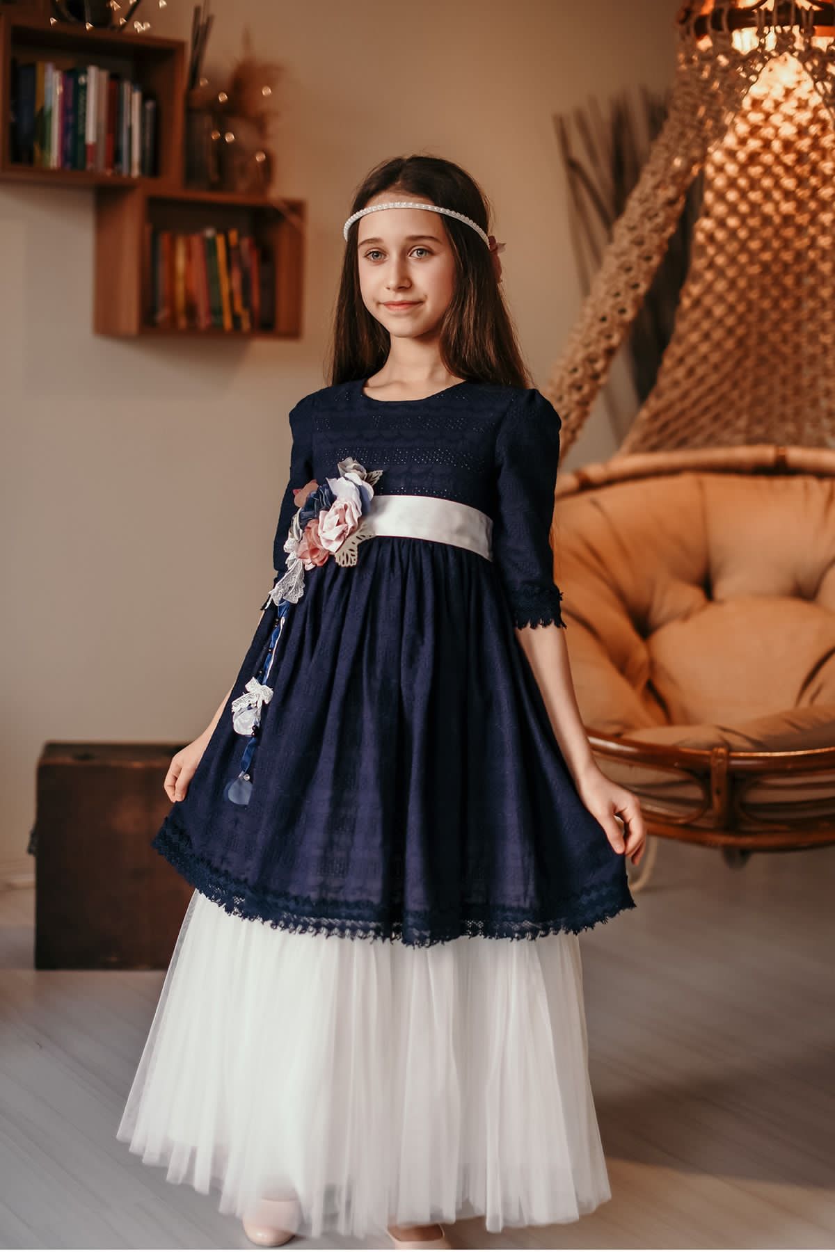 Minifashion, Festkjole til barn, blonderkjole med tyll, blå-hvit/ rød-svart