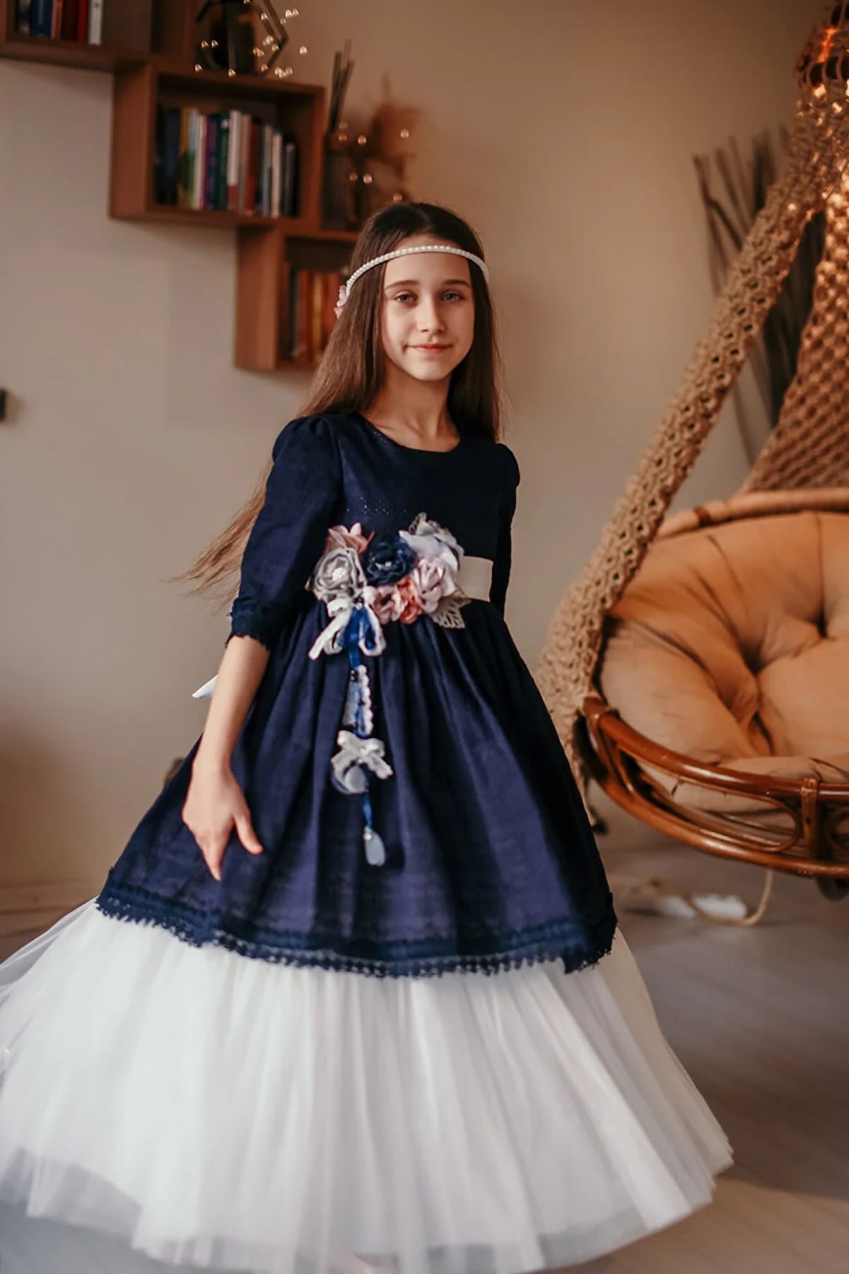 Minifashion, Festkjole til barn, blonderkjole med tyll, blå-hvit/ rød-svart