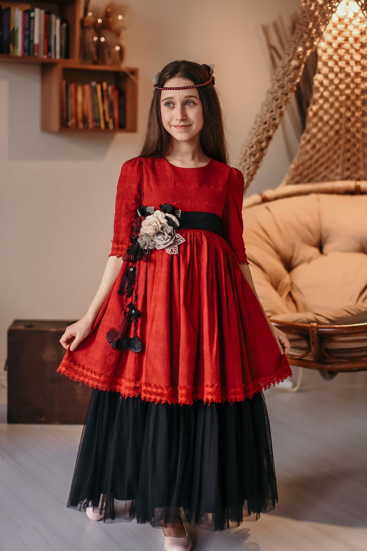 Minifashion, Festkjole til barn, blonderkjole med tyll, blå-hvit/ rød-svart