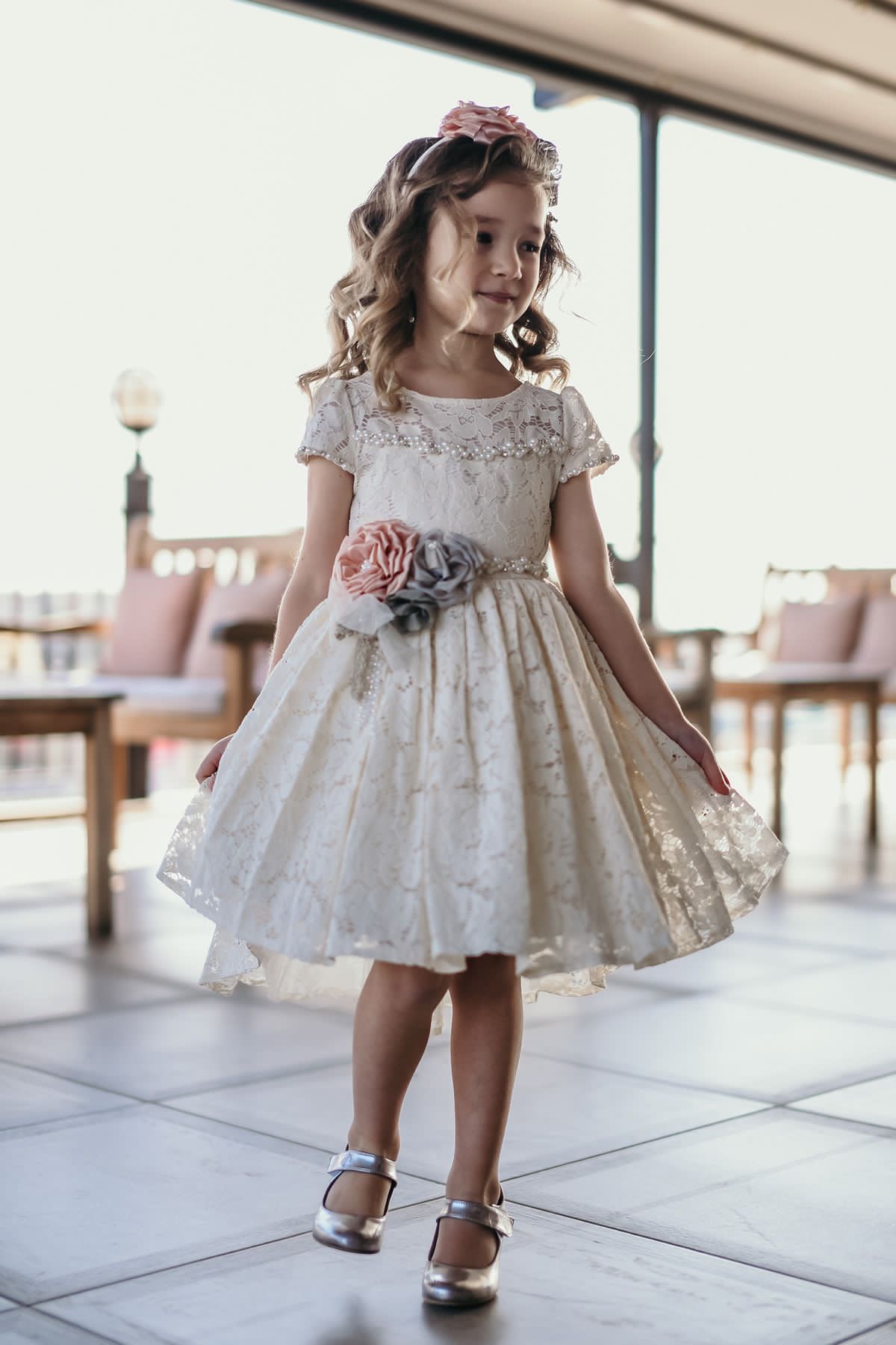 Minifashion, Festkjole til barn, korteermer, blonderkjole, beige